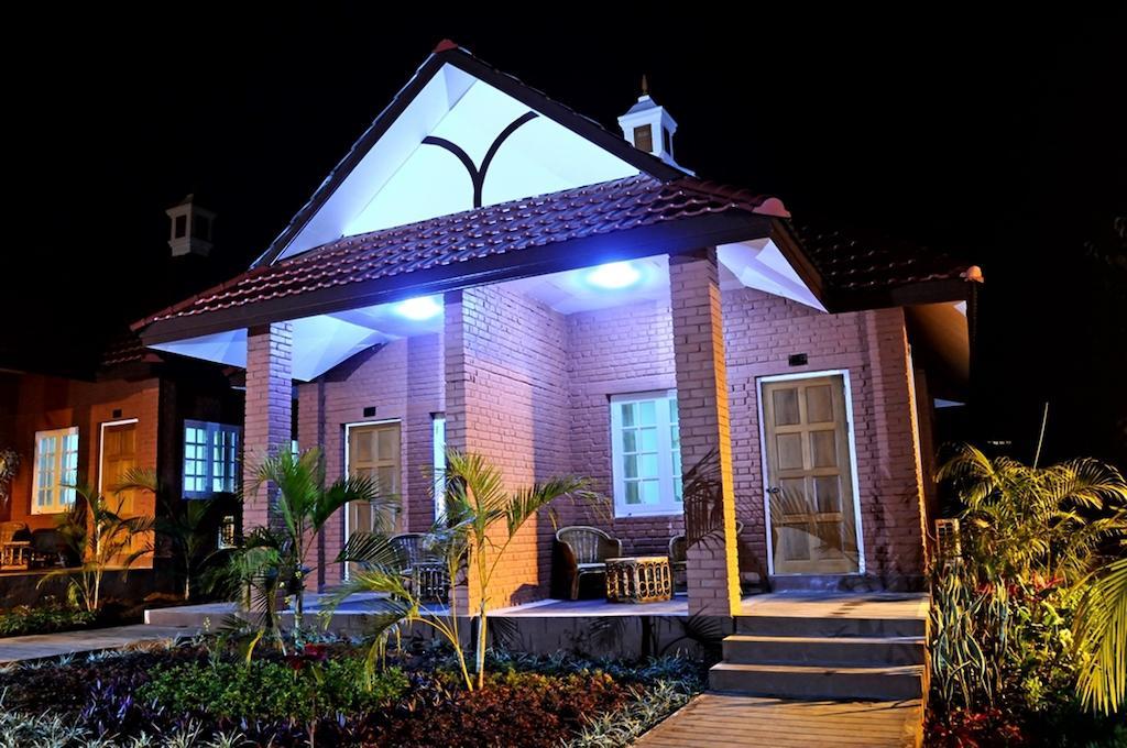 Royal Reward Resort Pyin Oo Lwin Exterior photo